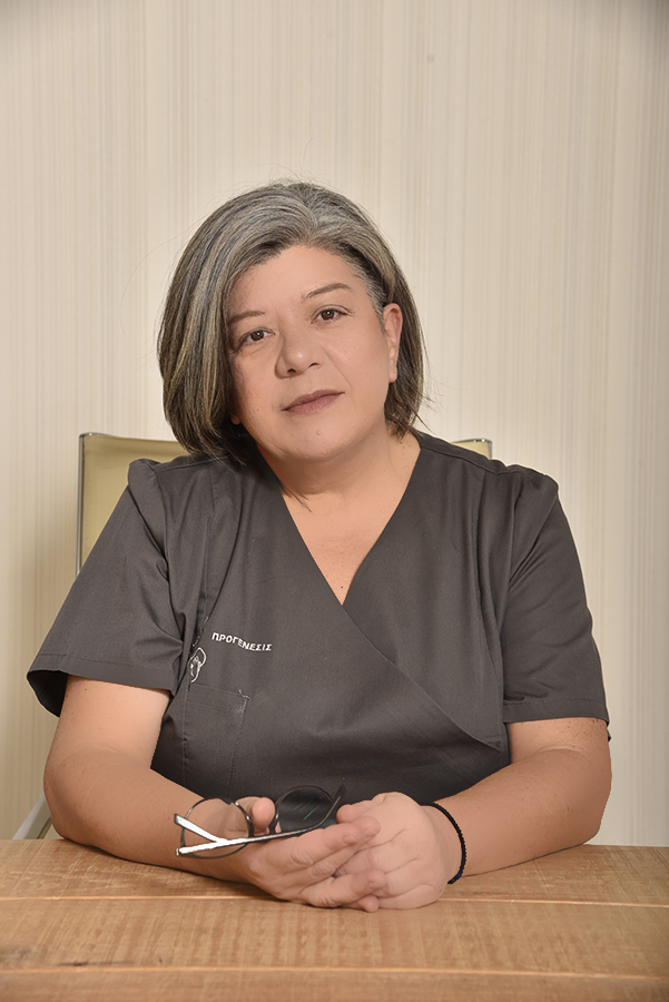 Ελένη Καραναστάση